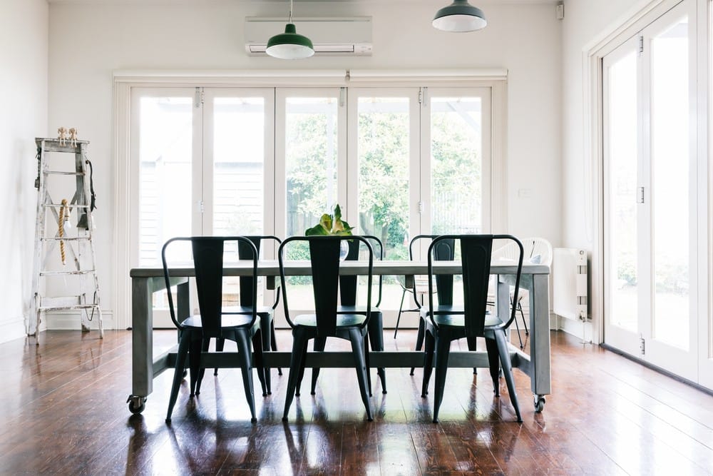 Five Reasons Why Bi-fold Doors Can Increase The Value Of Your Home – A Comprehensive Guide