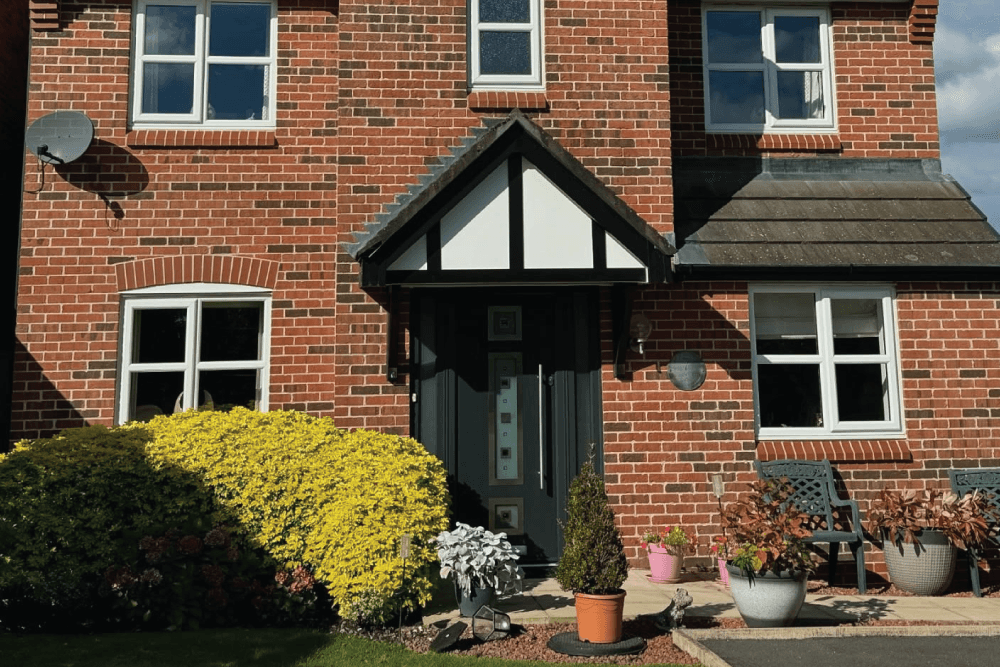 UPVC Windows Manchester | Double Glazing | Elite Windows  
